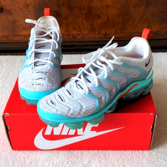 vapor max plus size 15